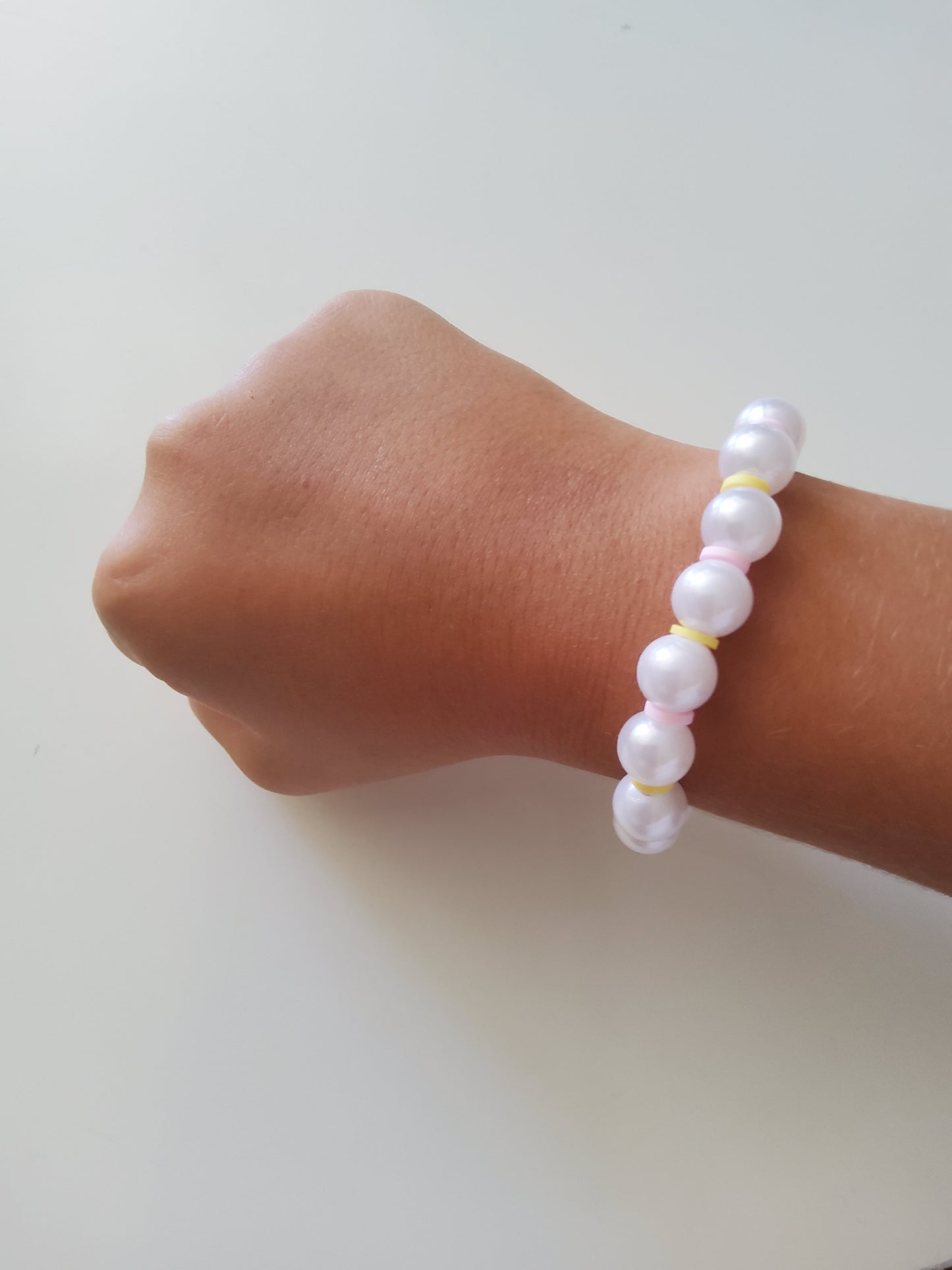 Pink yellow pearl bracelet